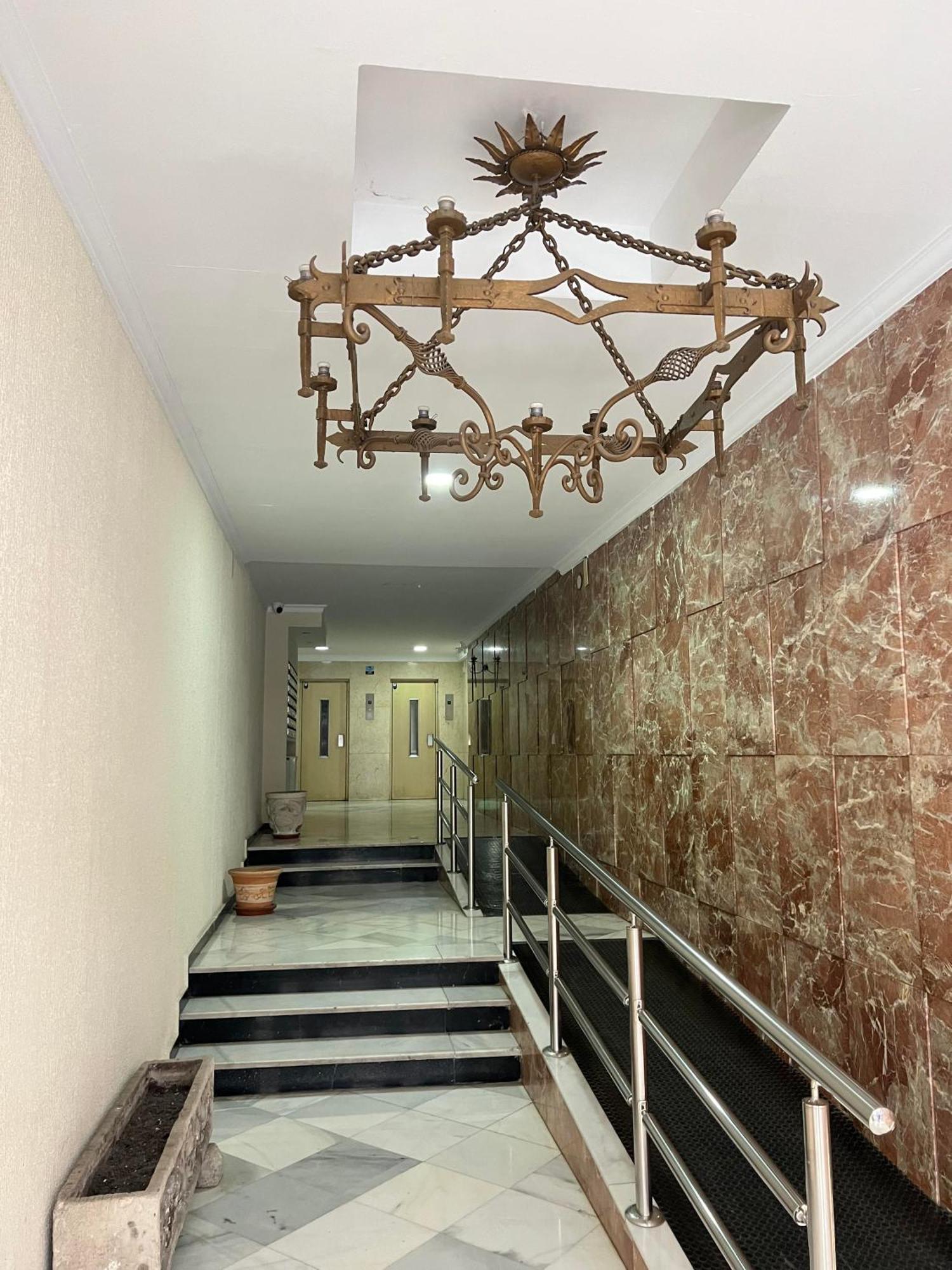 Gran Apartamento Con Parking Gratis Centro De 马拉加 外观 照片