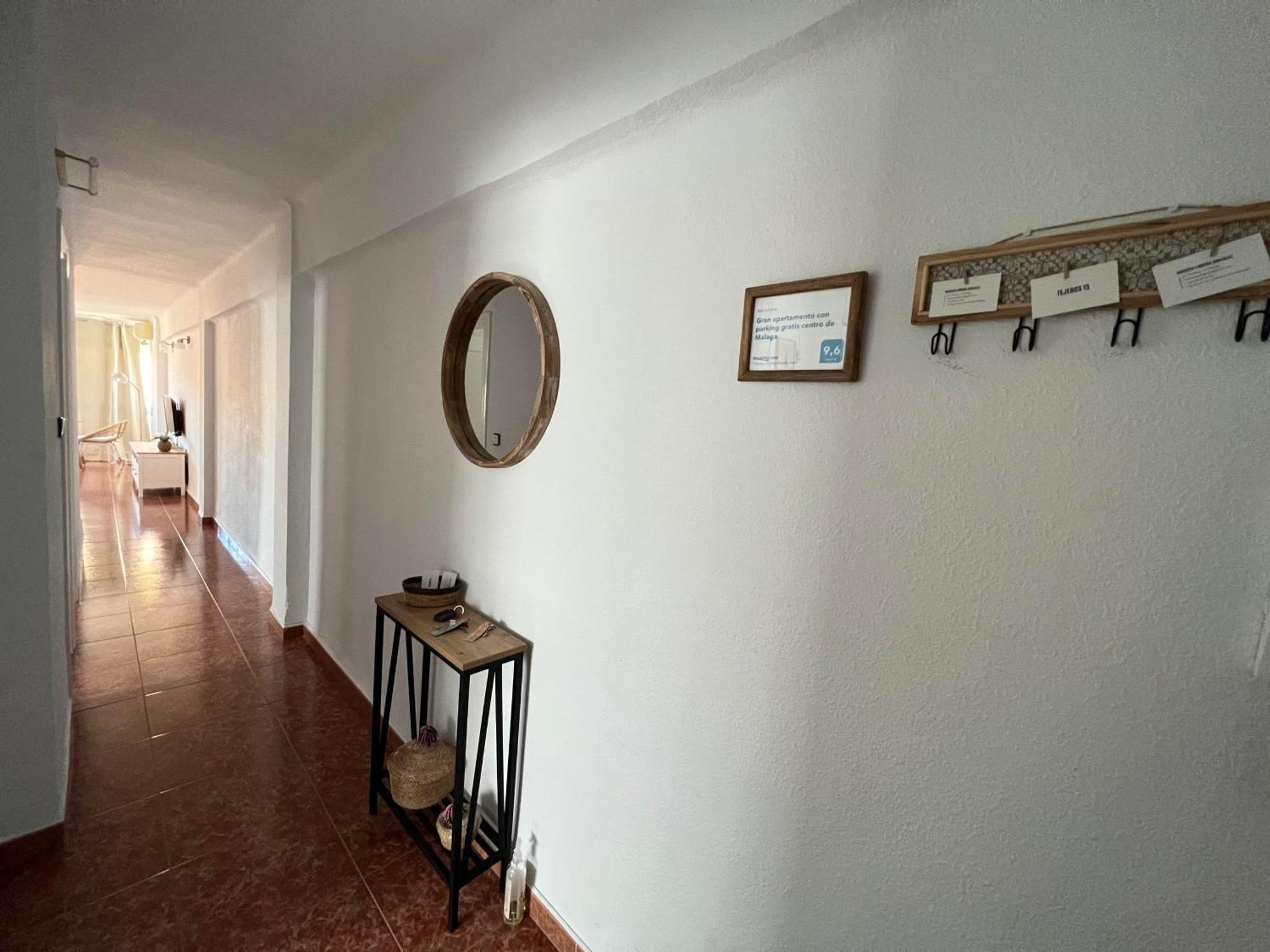 Gran Apartamento Con Parking Gratis Centro De 马拉加 外观 照片