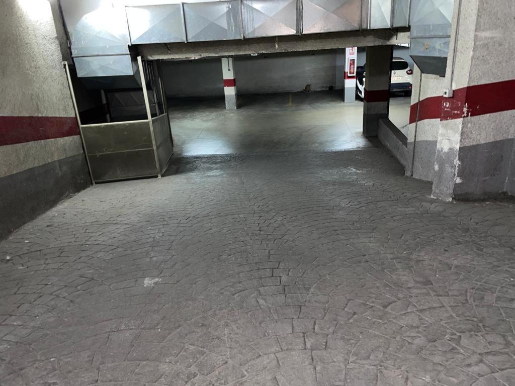 Gran Apartamento Con Parking Gratis Centro De 马拉加 外观 照片